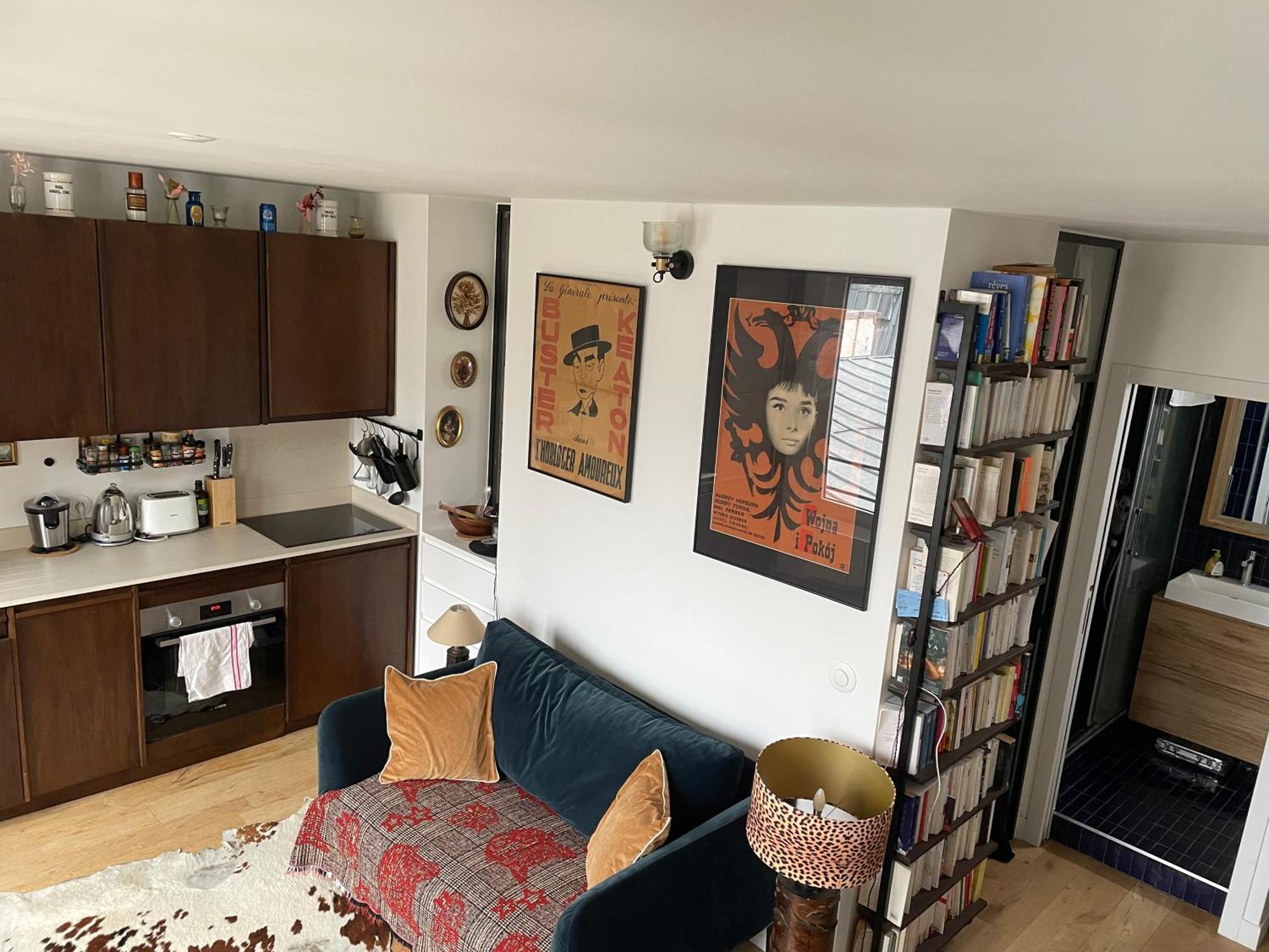 Deux Pieces Lumineux Calme, Vue Sur Le Ciel ! Appartement Paris